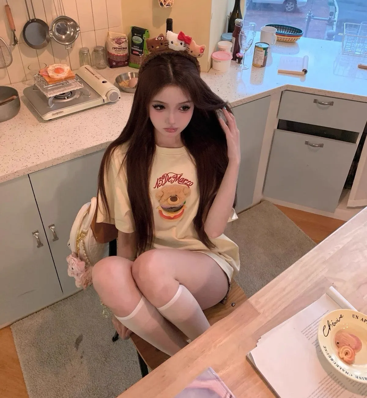13DE MARZO Layered Hamburger T-Shirt (Beige)