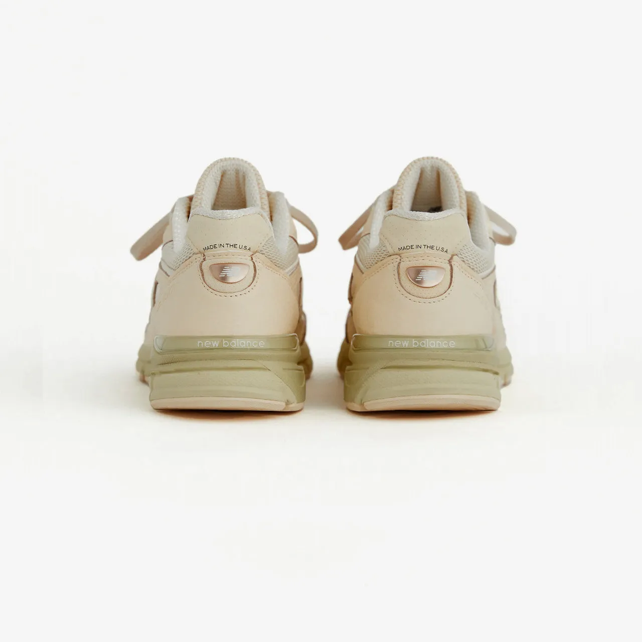 990v4