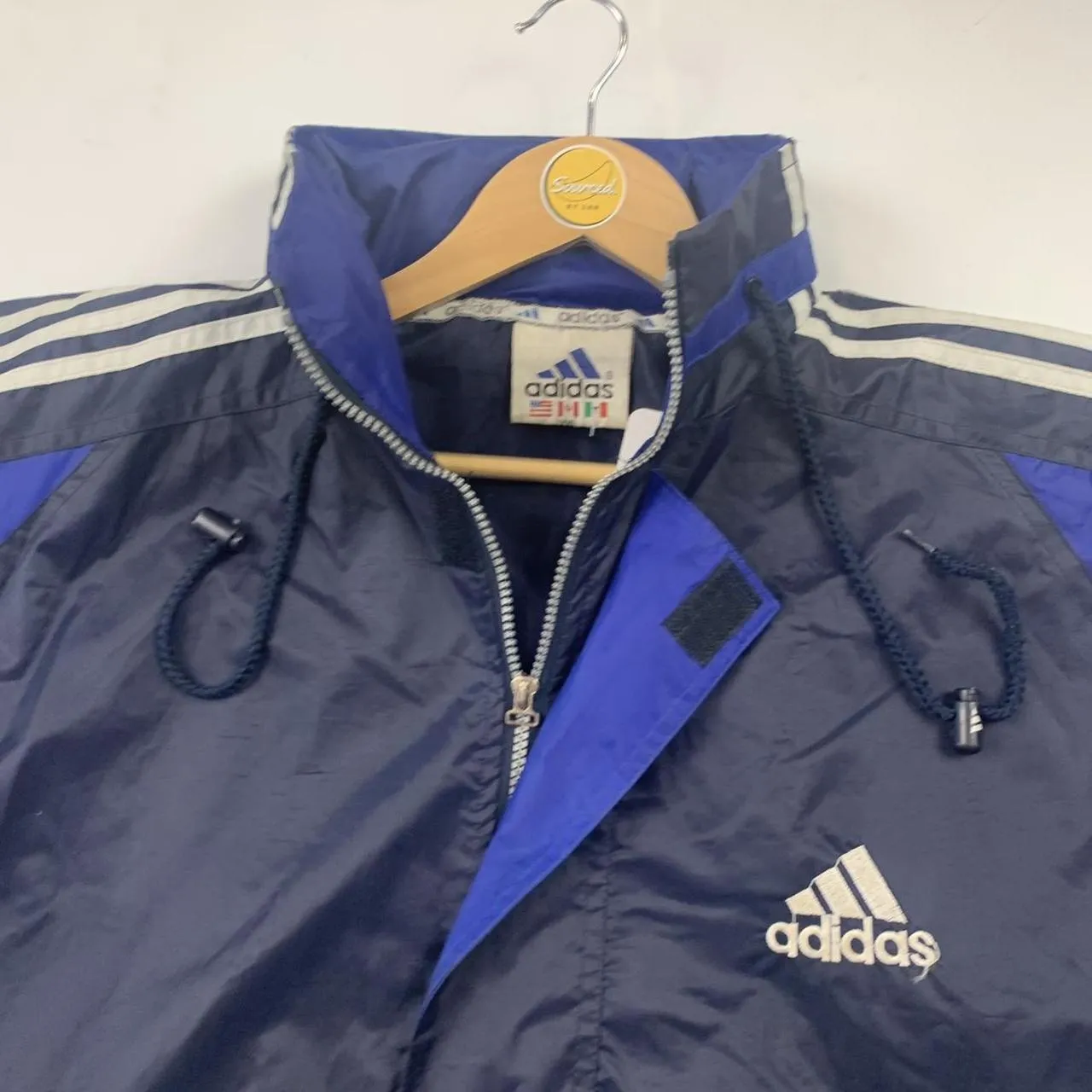Adidas Lightweight Windbreaker (XXL)