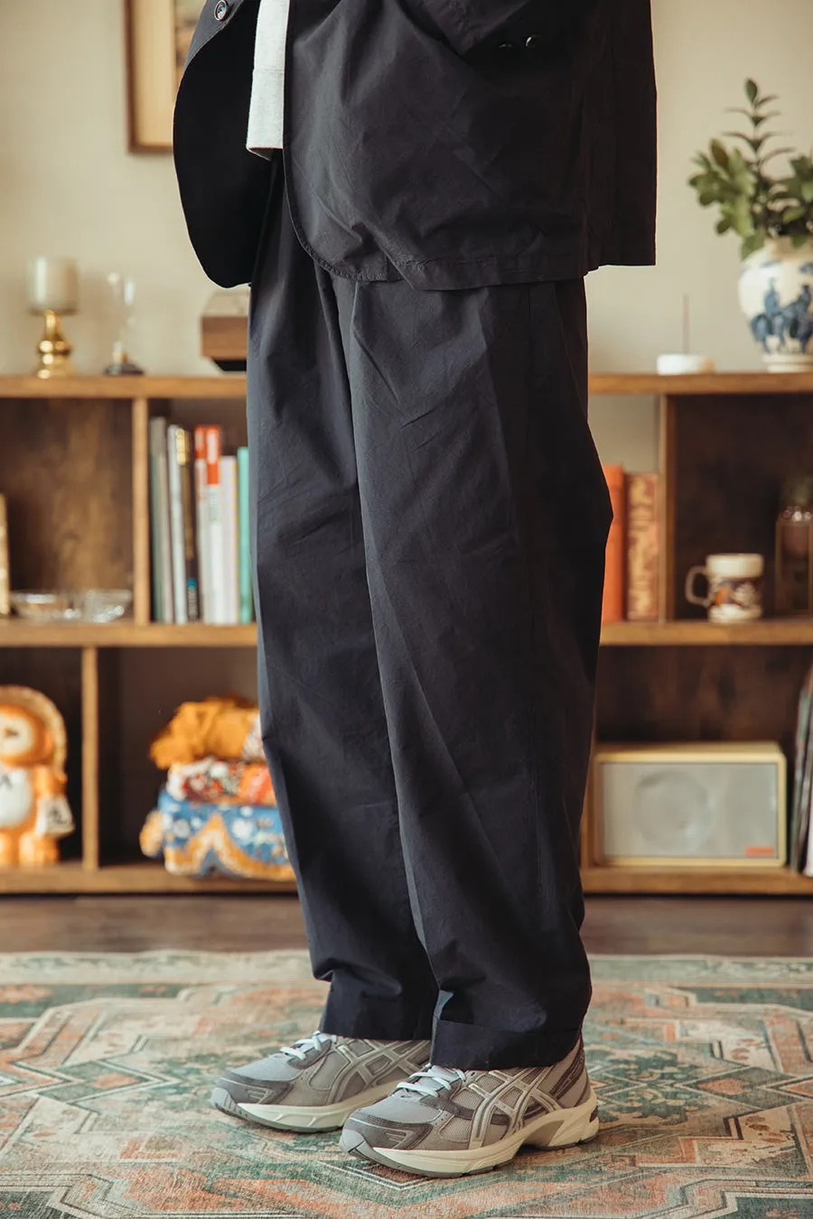Canoe Club x Beams  2P Relaxed Trousers - Navy