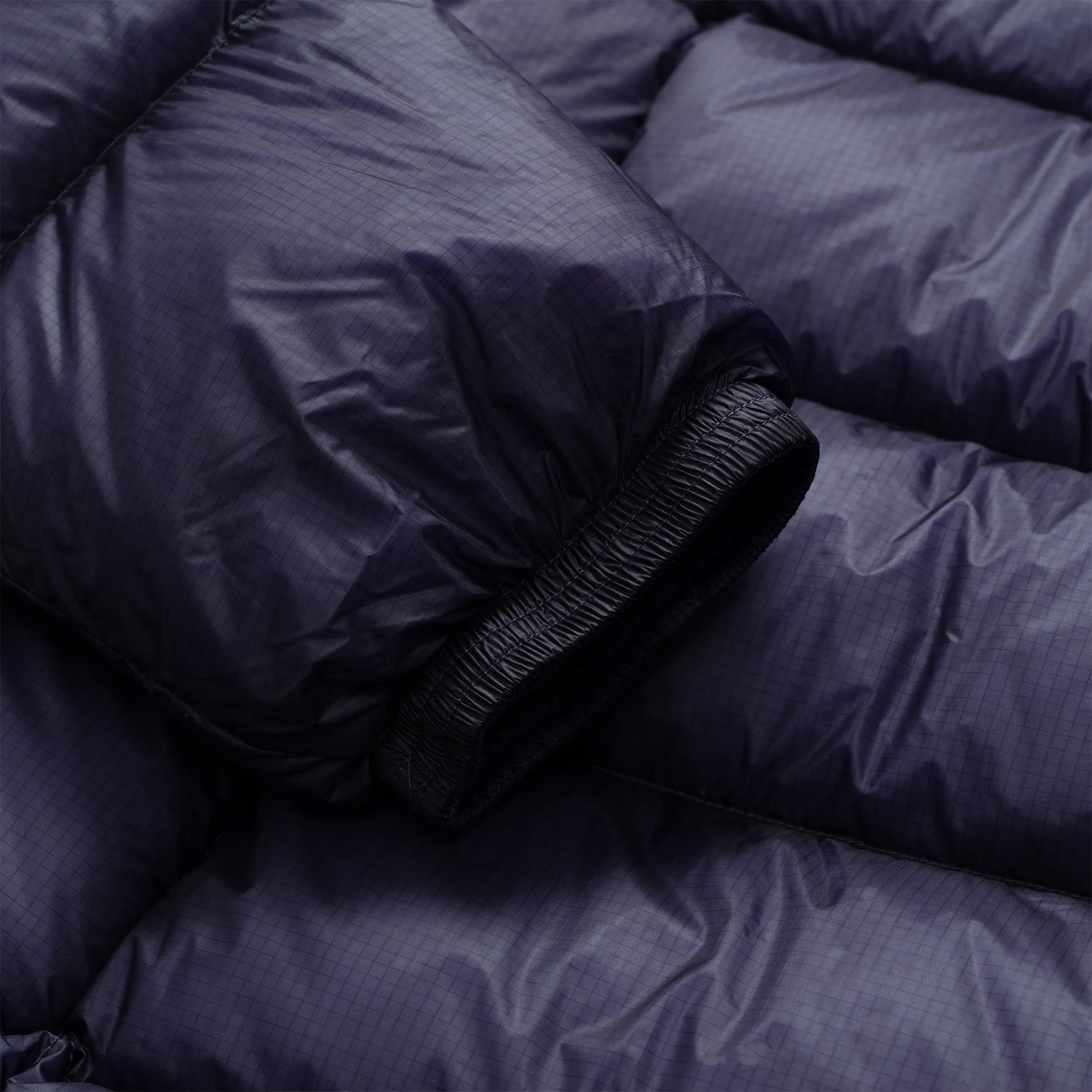 D.D. Shell Hooded Medium Down Jacket