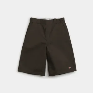 DICKIES LOOSE FIT 13 WORK SHORT - DARK BROWN