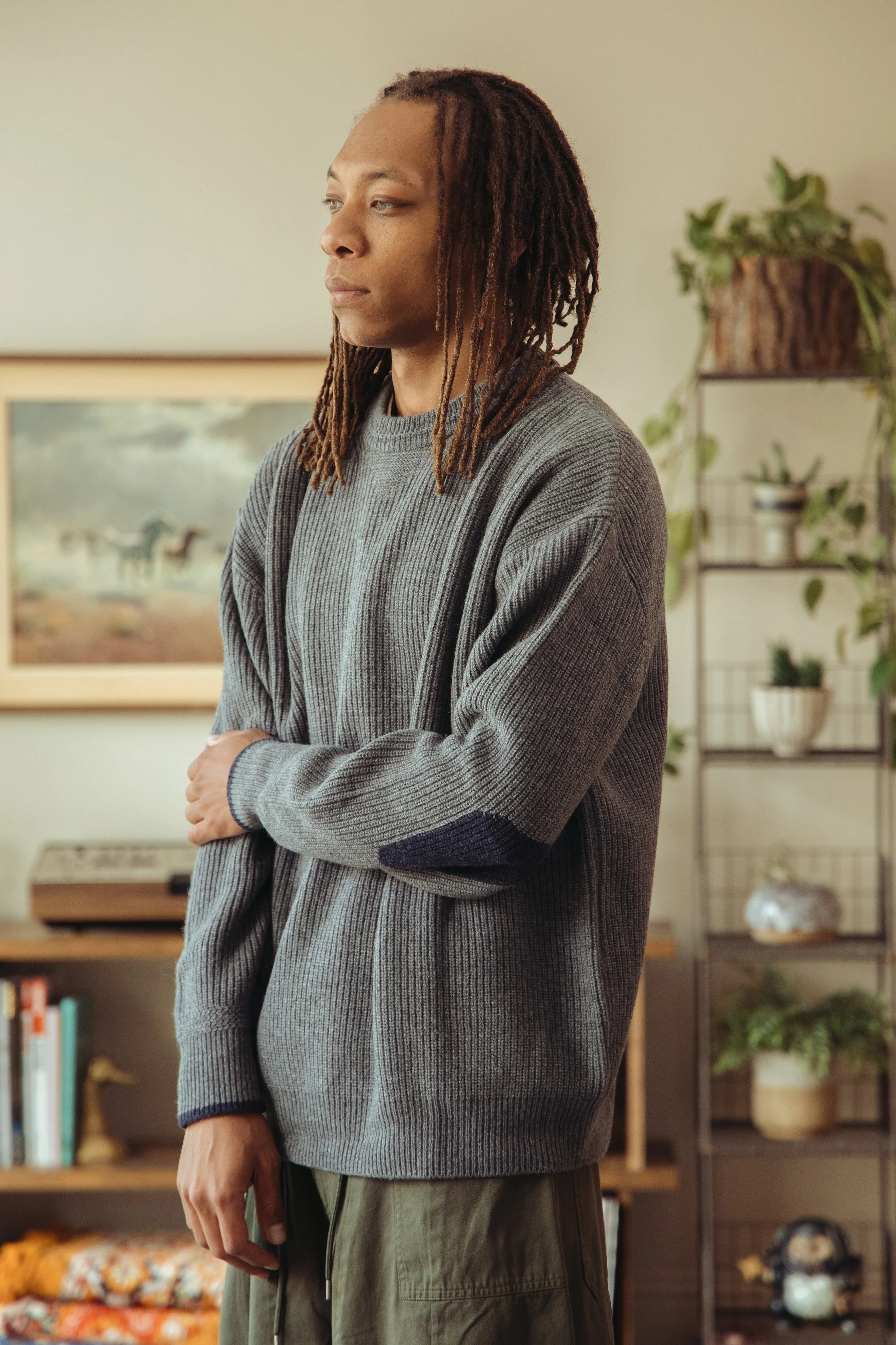 Patch Round Pullover Knit - Gray