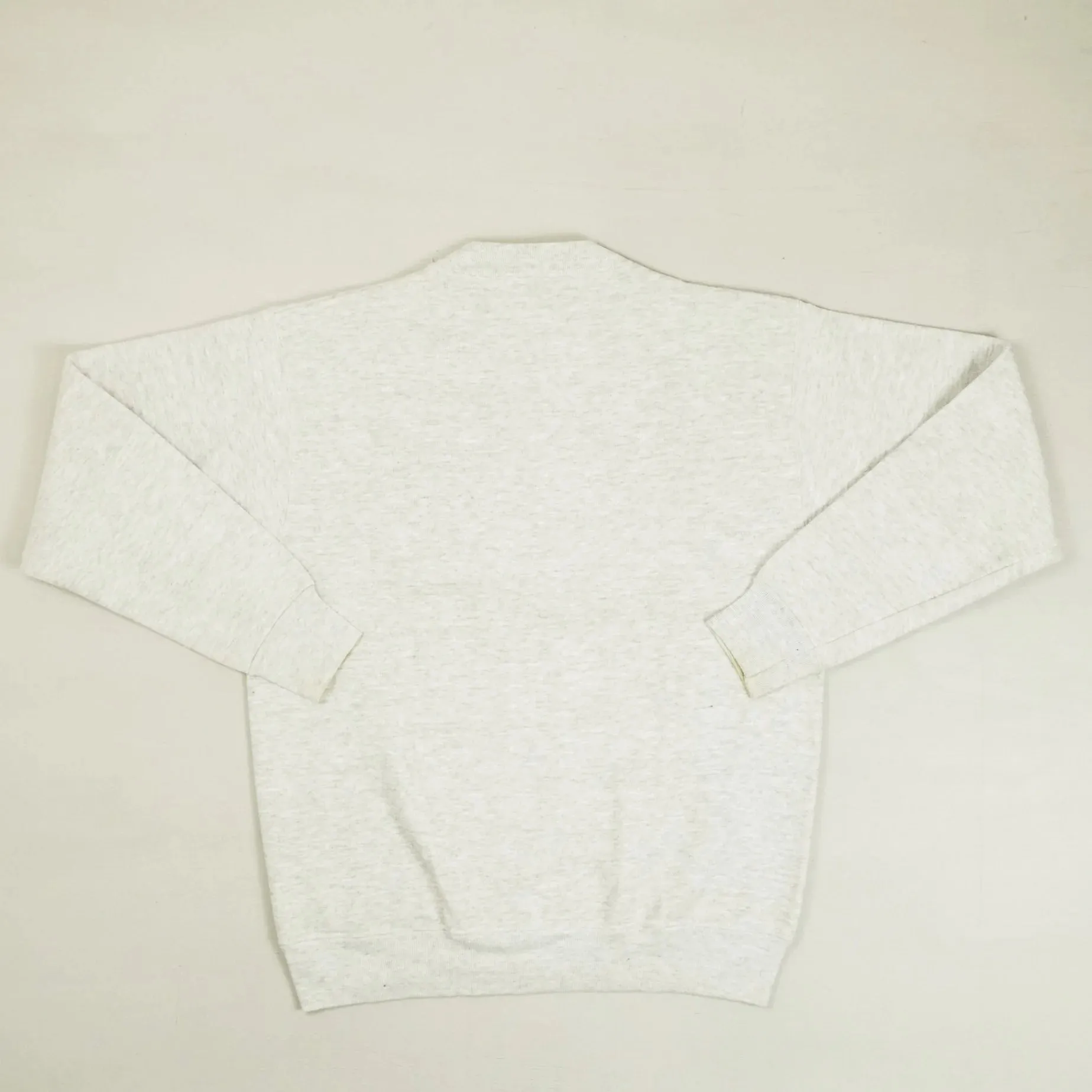 Universal Studios Graphic Sweatshirt (S)