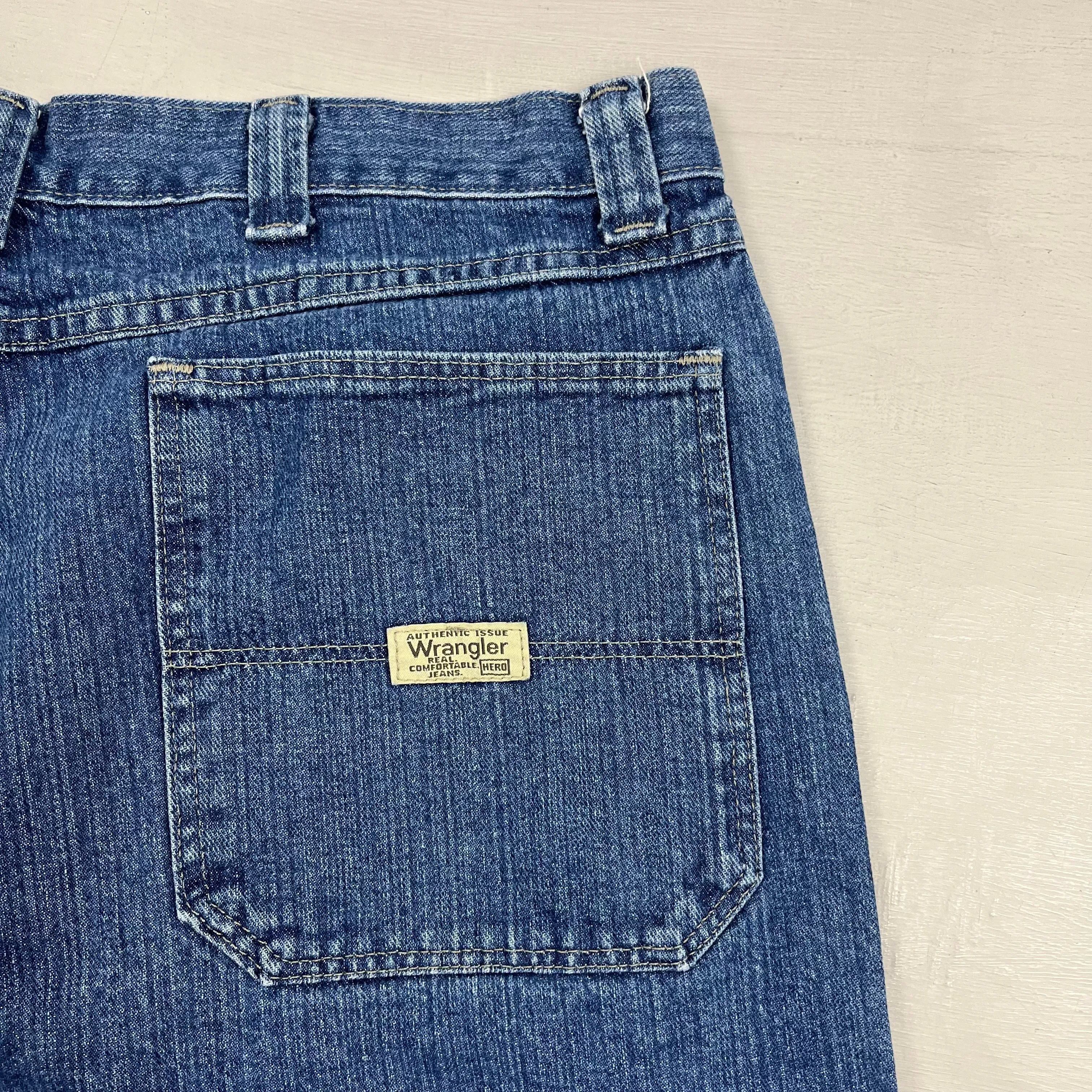 Vintage Wrangler Shorts (Waist 36)